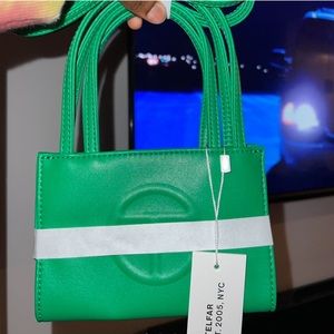 Telfar: Small greenscreen shopping bag brand new !
